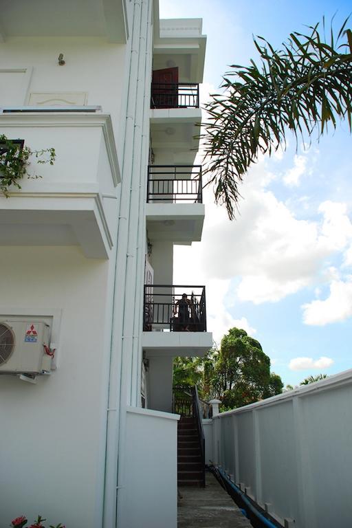 Hotel 72 Yangon Eksteriør bilde