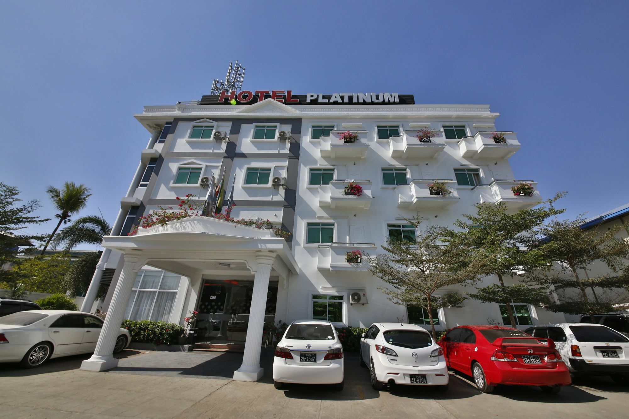 Hotel 72 Yangon Eksteriør bilde