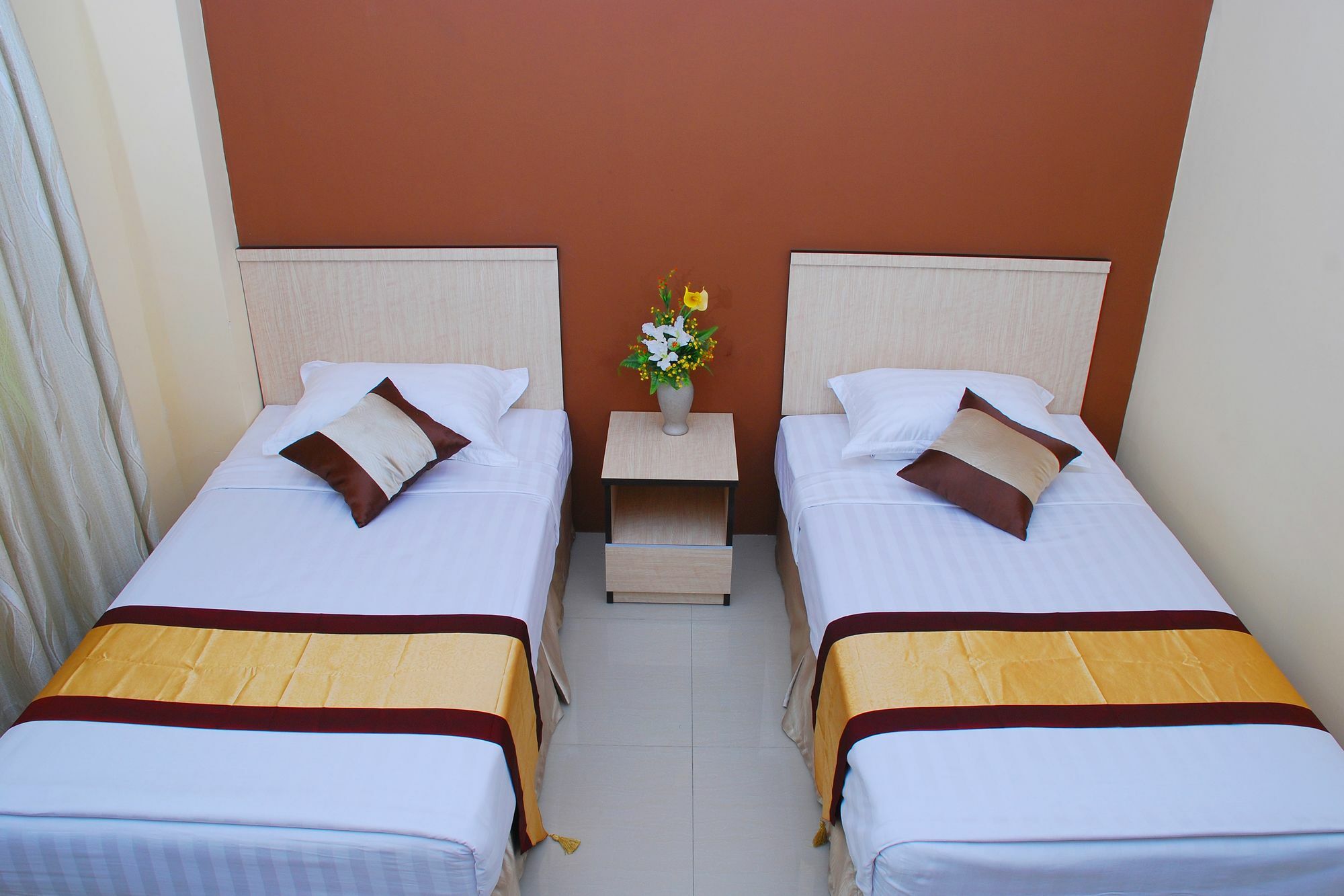 Hotel 72 Yangon Eksteriør bilde