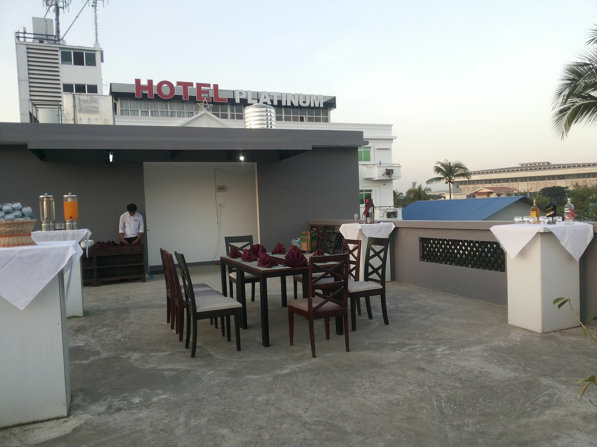 Hotel 72 Yangon Eksteriør bilde
